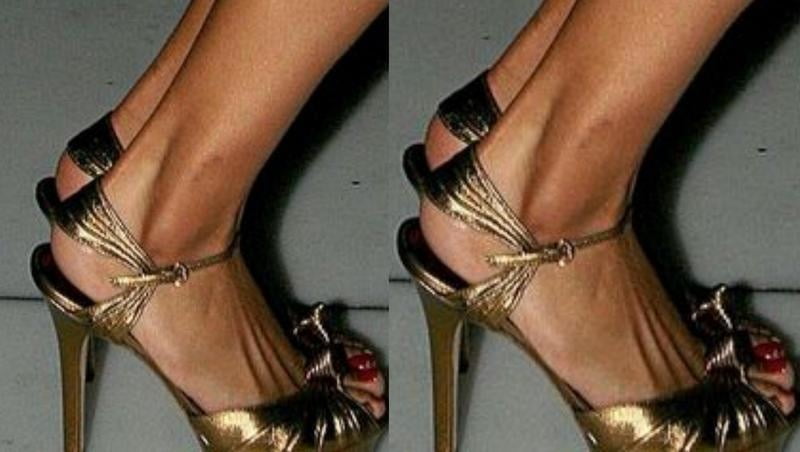 Ciara pieds jambes sexy et talons hauts
 #96992123