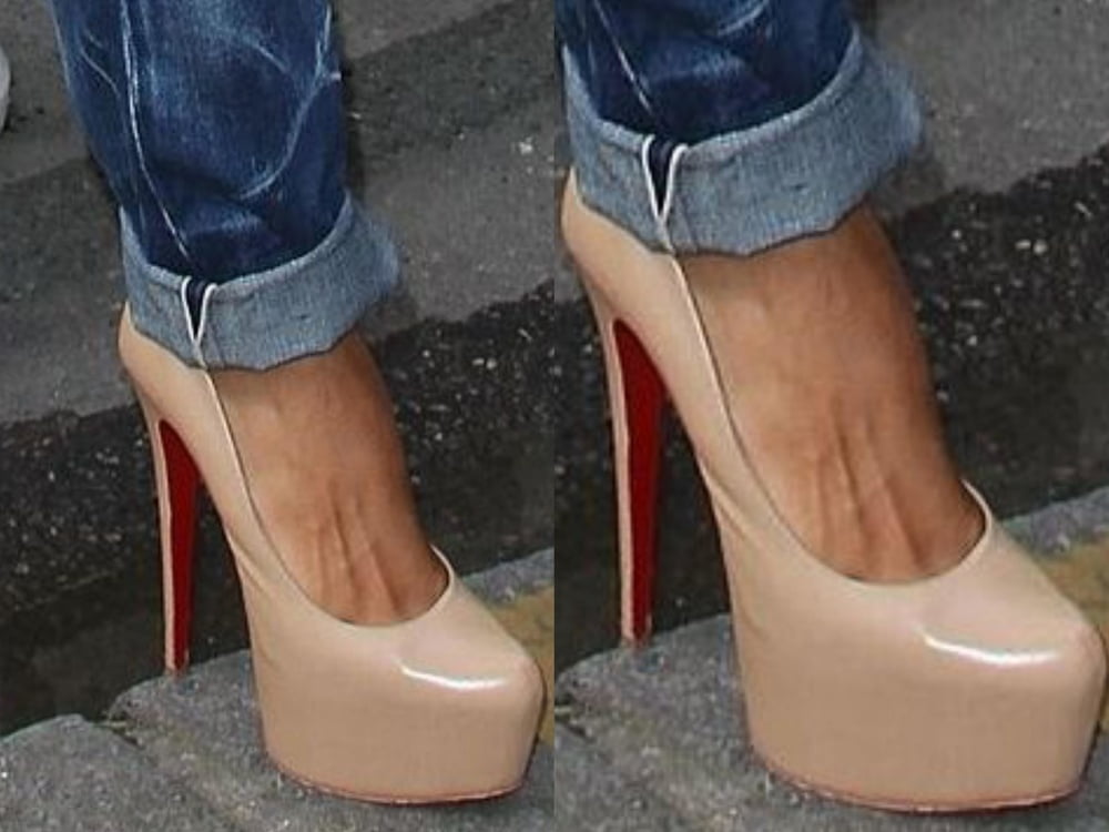 Ciara&#039;s sexy Leg&#039;s feet and High heel&#039;s #96992180
