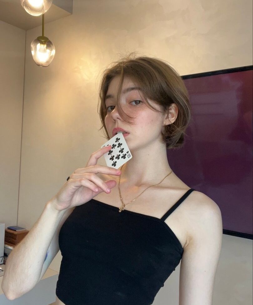 Plumpy_mage desnuda #107732413