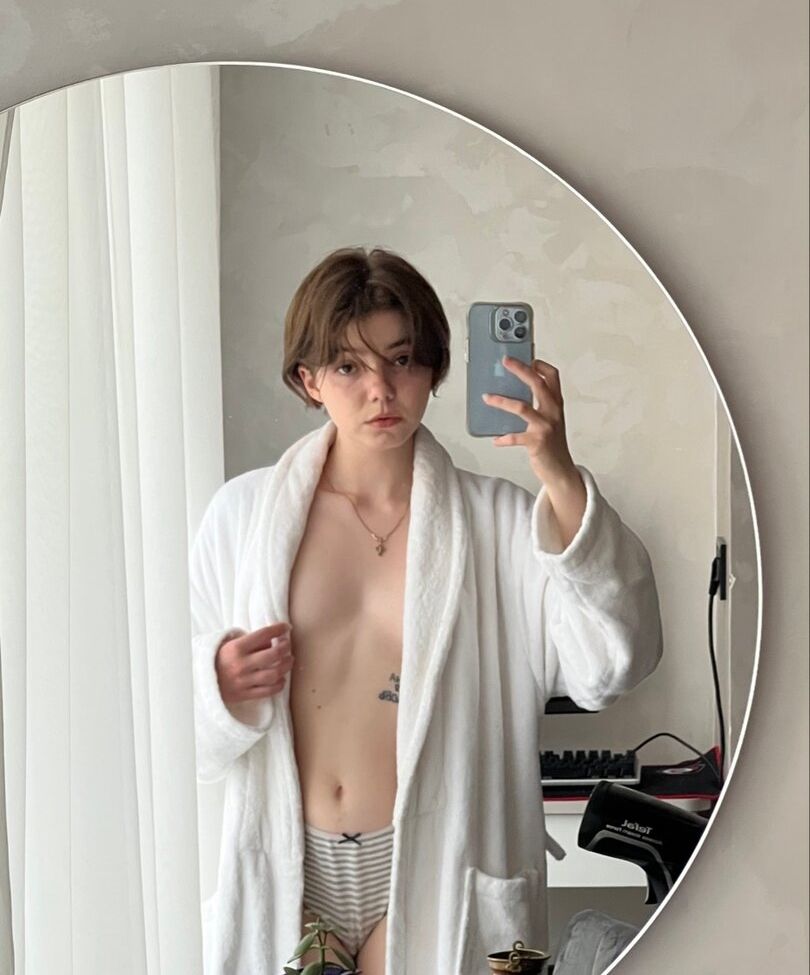 Plumpy_mage desnuda #107732488