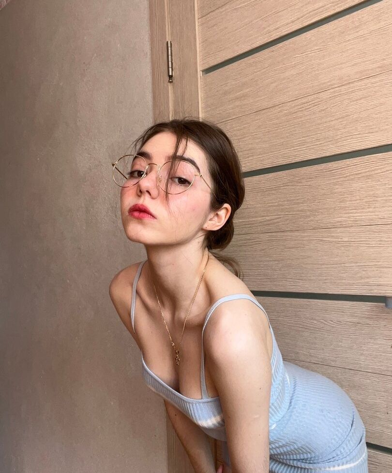 Plumpy_mage desnuda #107732587