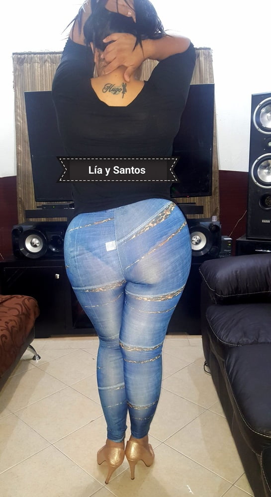 Lia y Santos #105702103