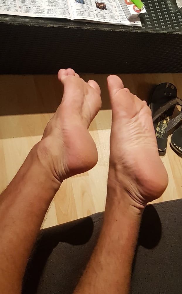 Füße, Sohlen und Zehen
 #105001623