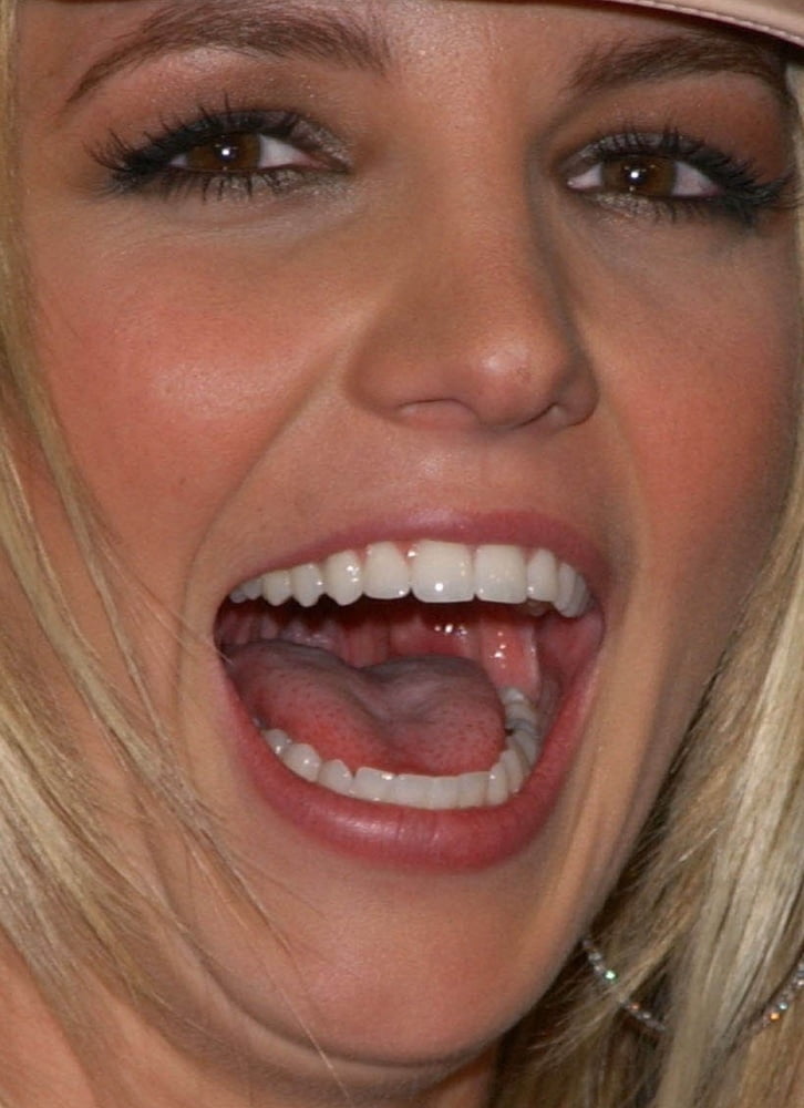 Britney Spears
 #93188982