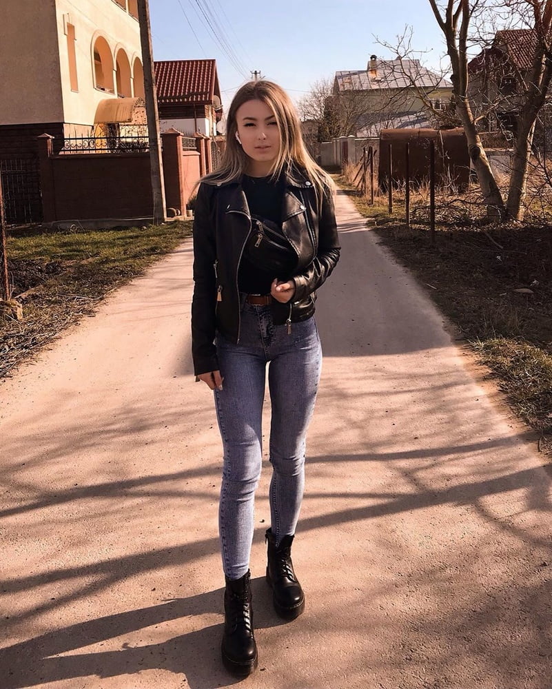 Insta babe 5
 #102290631