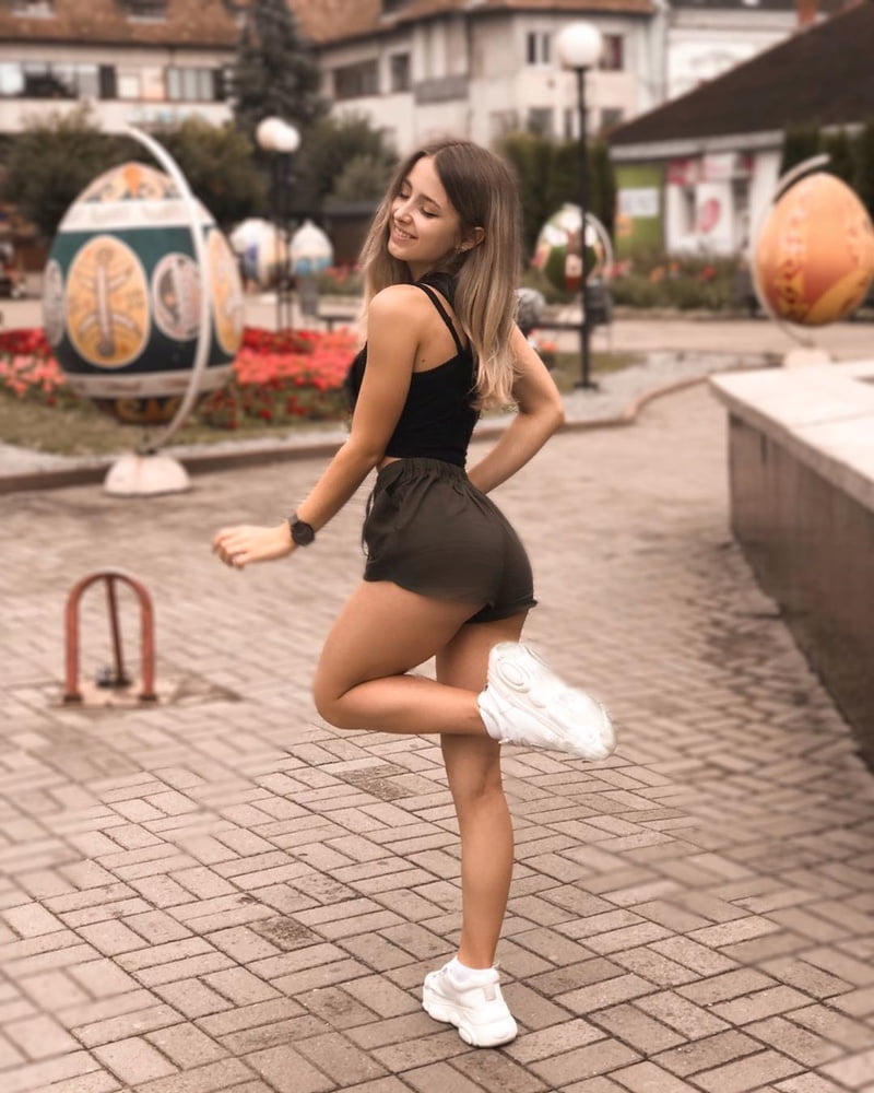 Insta babe 5
 #102290826