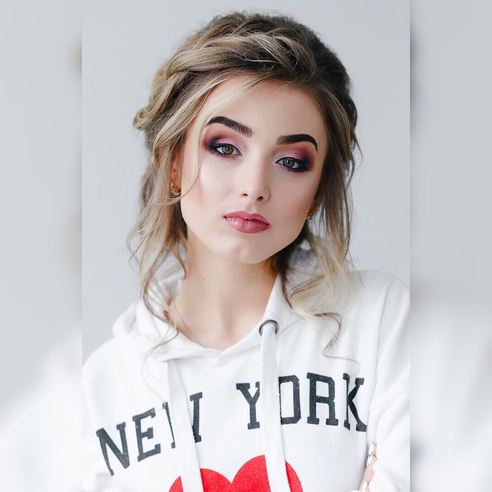 Insta babe 5
 #102291480