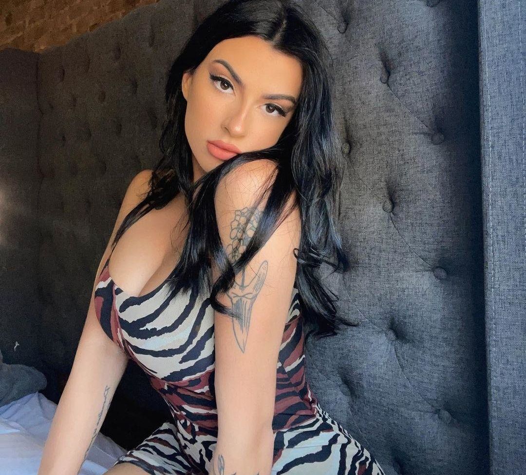 Kenna Vita desnuda #108110228