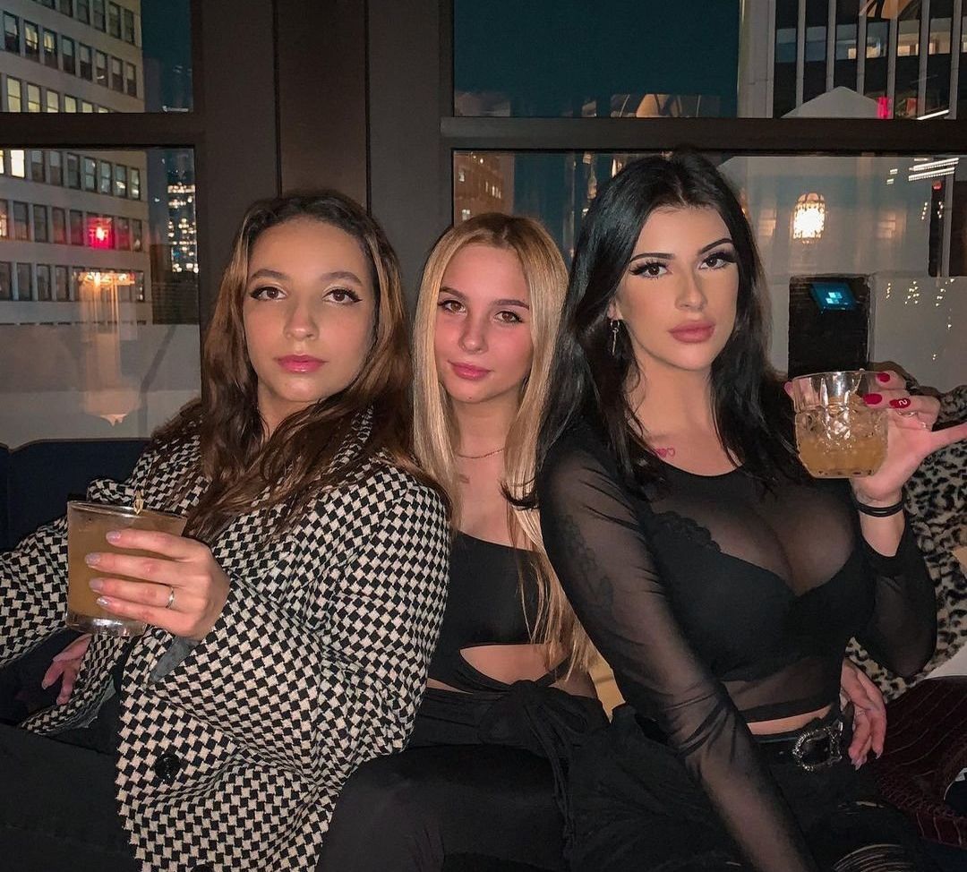 Kenna Vita desnuda #108110244