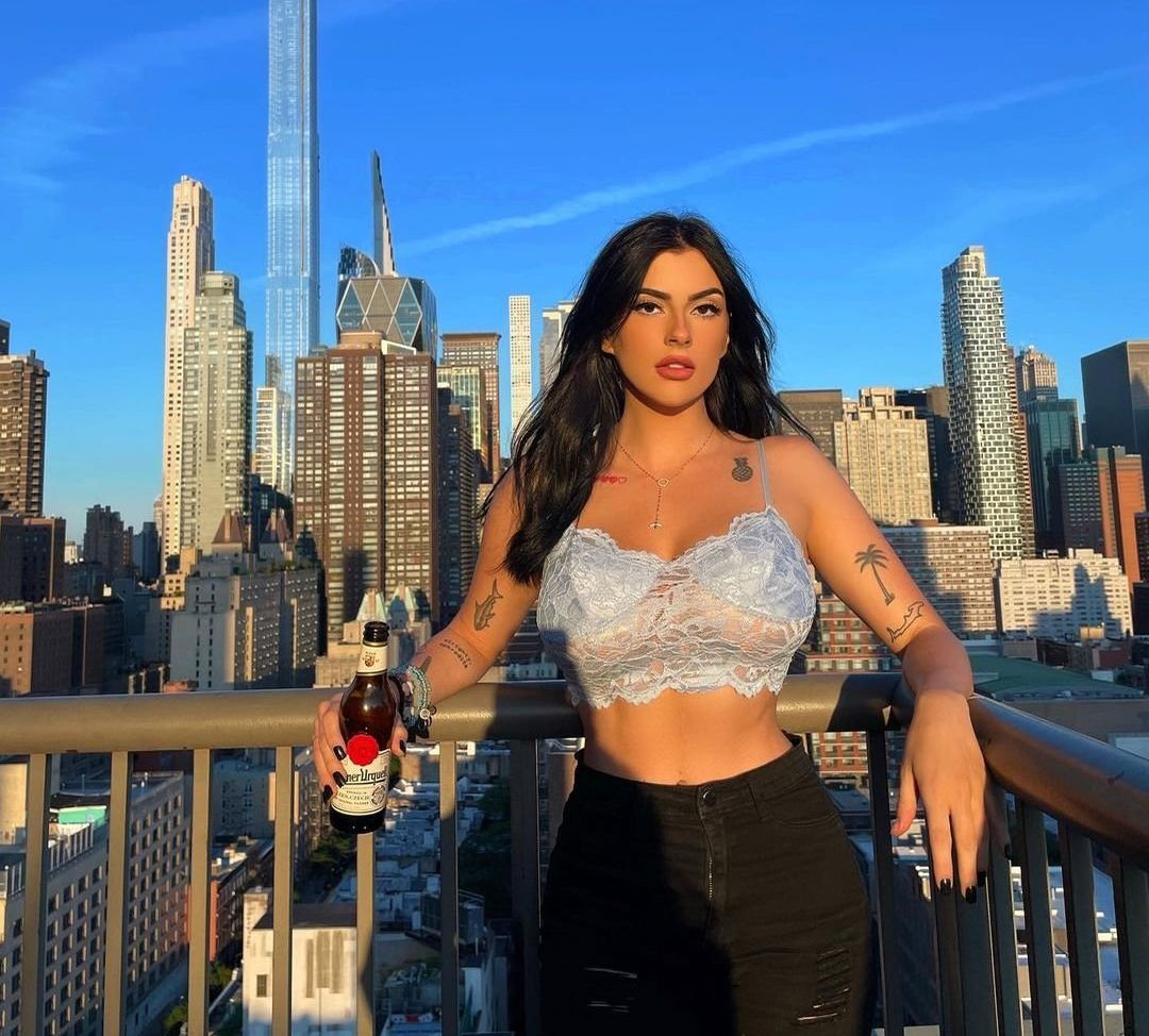 Kenna Vita desnuda #108110257