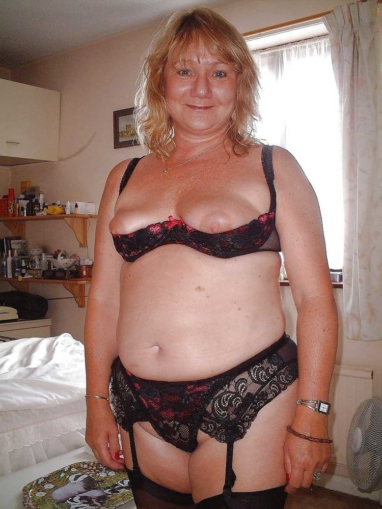 From MILF to GILF with Matures in between 289 #92091656