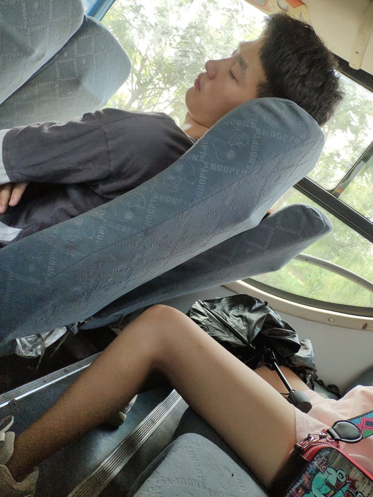 Sneak shot #93919323