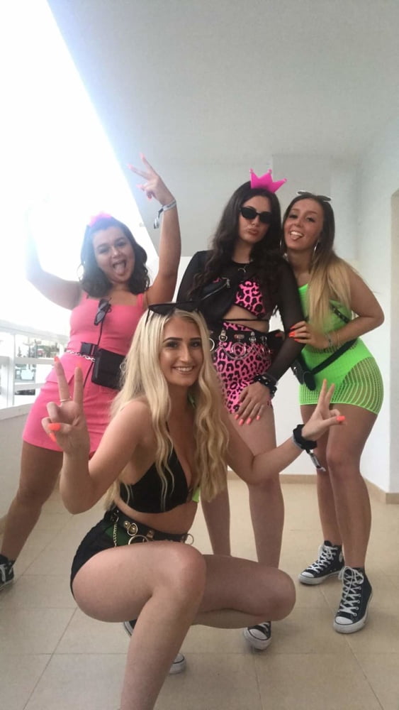 Fuckdolls in lockdown v61
 #87698735