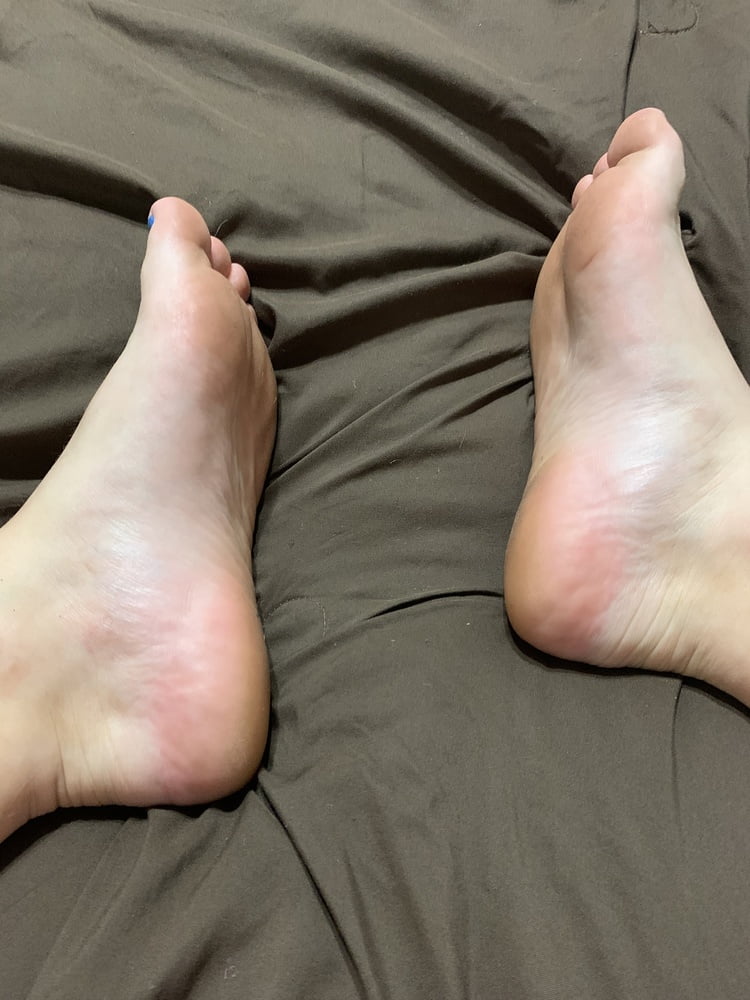 New feet pics of my sexy girl #90906632