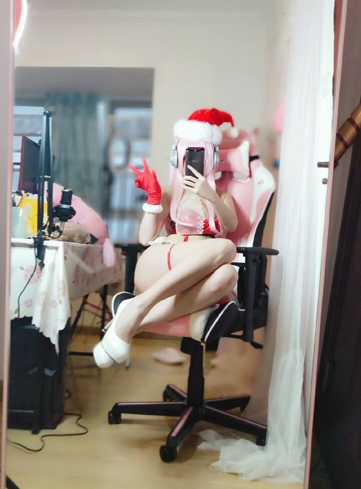 Rioko Cosplay nackt #108557196