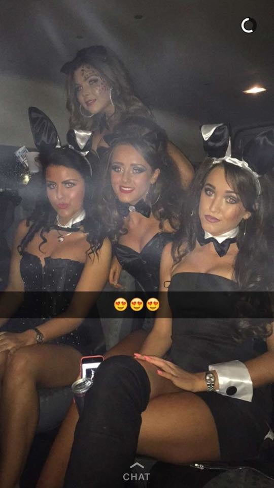 Putas en traje de fantasía 297
 #105015612