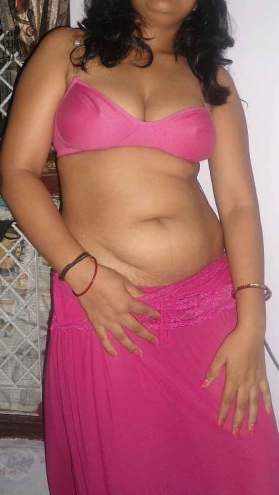 Desi NRI Bhabhi juicy pussy &amp; Indian Aunty panty boob shows #81780250