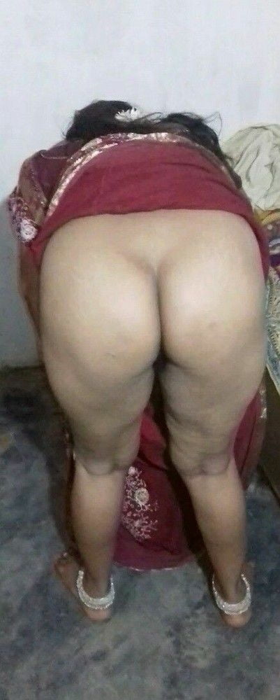 Desi NRI Bhabhi juicy pussy &amp; Indian Aunty panty boob shows #81780340
