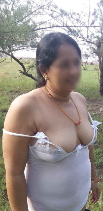 Desi NRI Bhabhi juicy pussy &amp; Indian Aunty panty boob shows #81780424