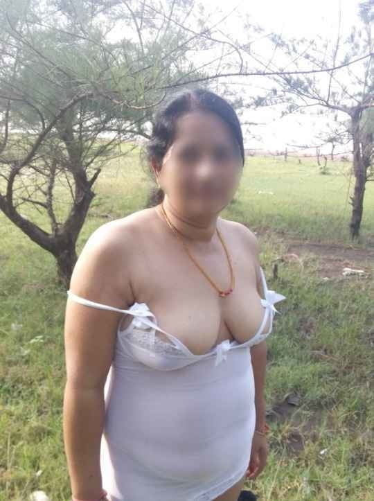 Desi NRI Bhabhi juicy pussy &amp; Indian Aunty panty boob shows #81780430