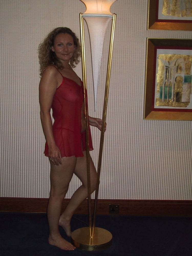 Curly milf mostrar un poco
 #102133692