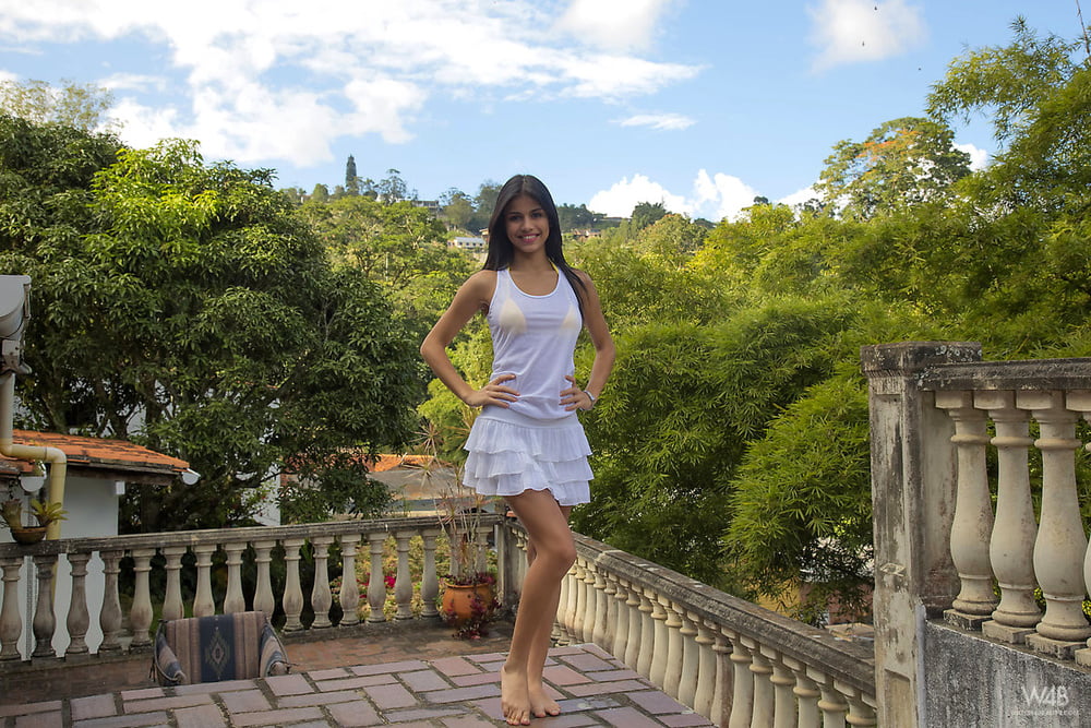 Denisse gomez
 #106152281