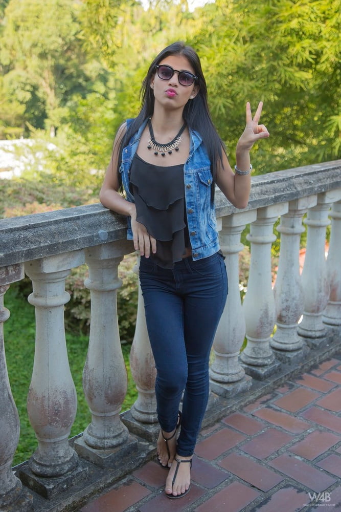 Denisse gomez
 #106152525