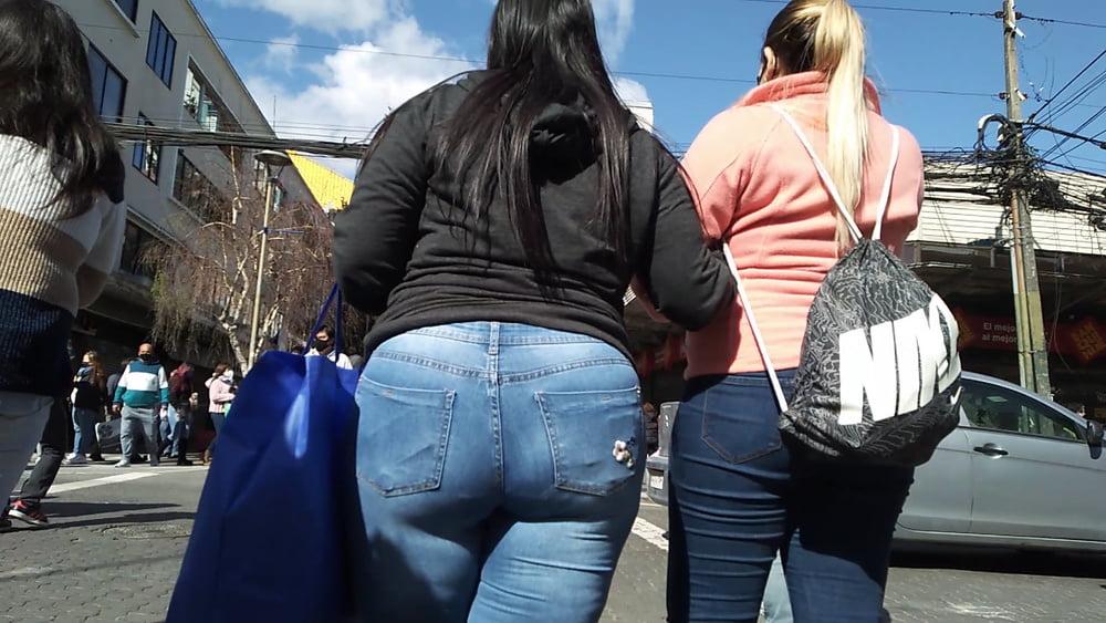 Hunting groß assed venezuelan jeans candid
 #82017720