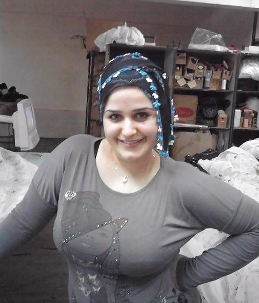 Rasha arabe mature hijab putain - gros seins sharmoota salope
 #81822237