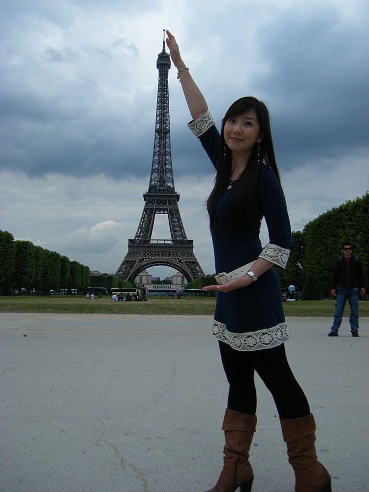 Chinese Amateur-100 #103661570