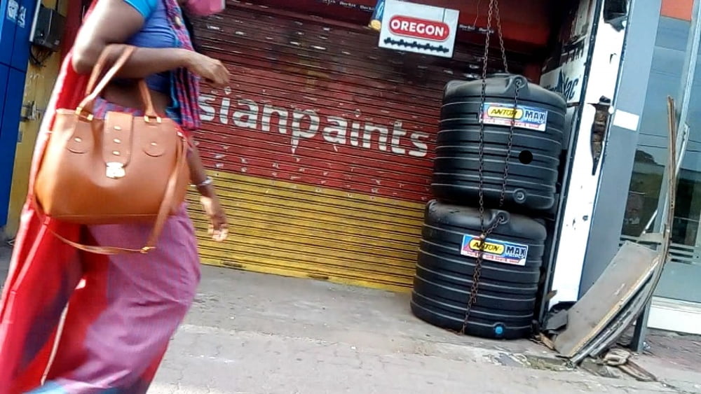 sl hot saree road capture fb 6 #81055317