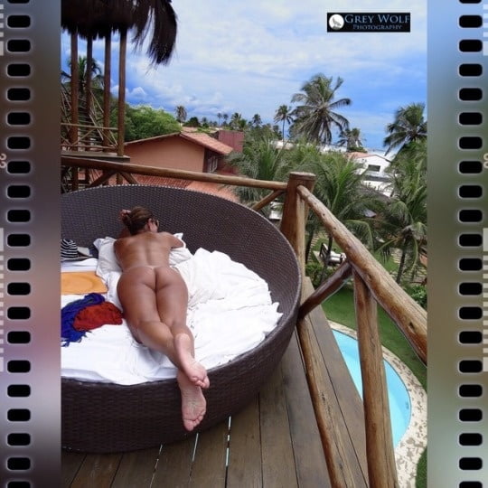 0773 Nudism is freedom #95183207