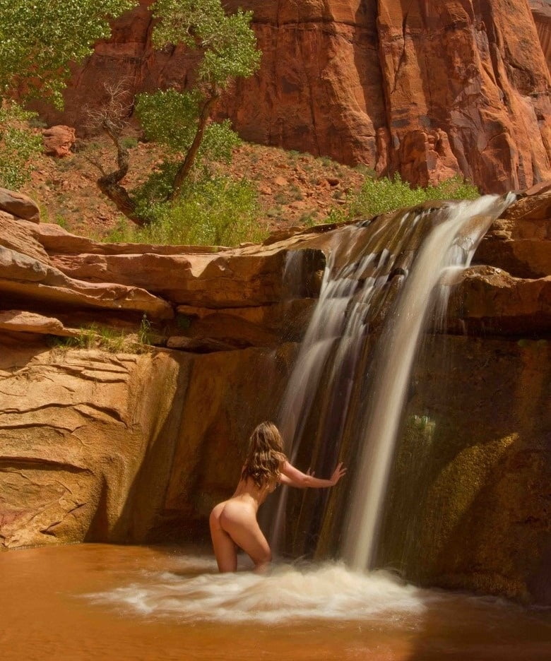 0773 Nudism is freedom #95183225