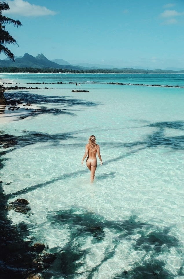 0773 Nudism is freedom #95183353