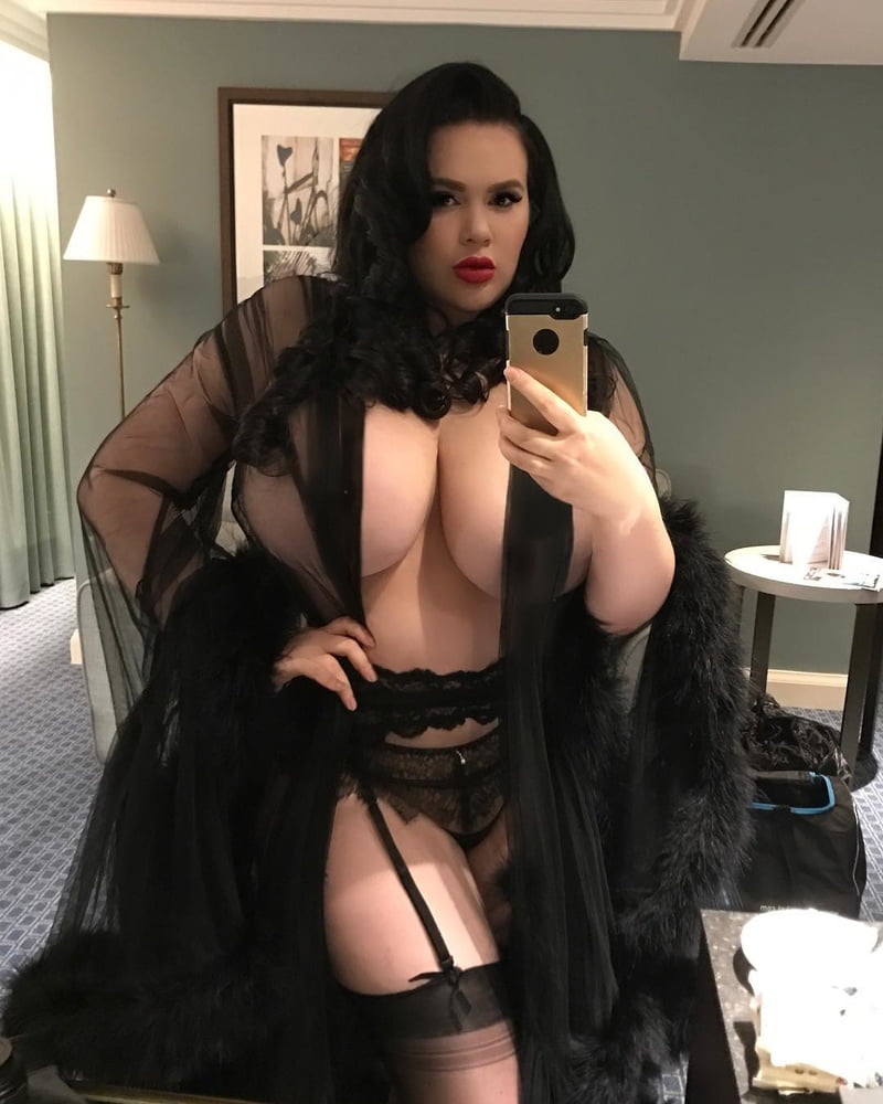 ランジェリー
 #92384307