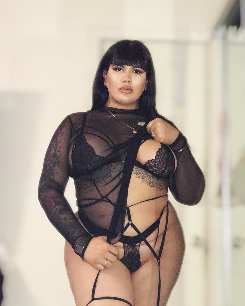 ランジェリー
 #92384319