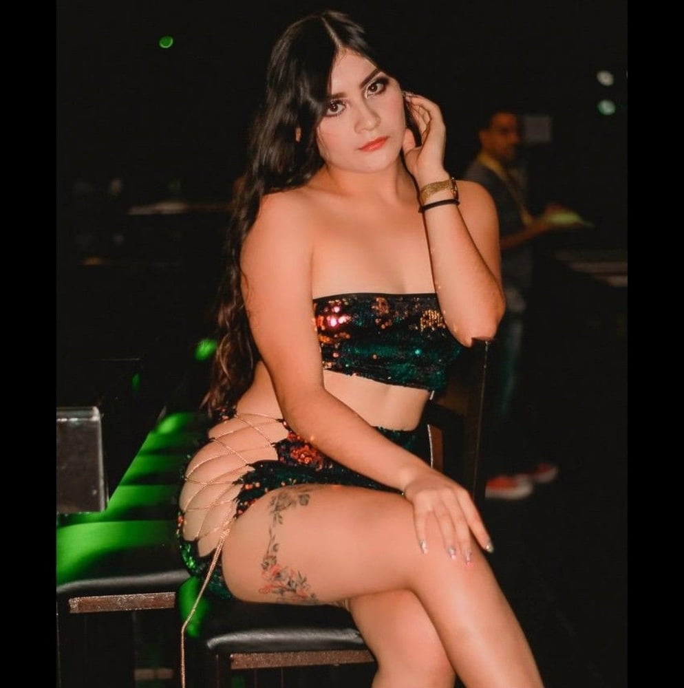 Mi hermana (mexicana puta)
 #81244661