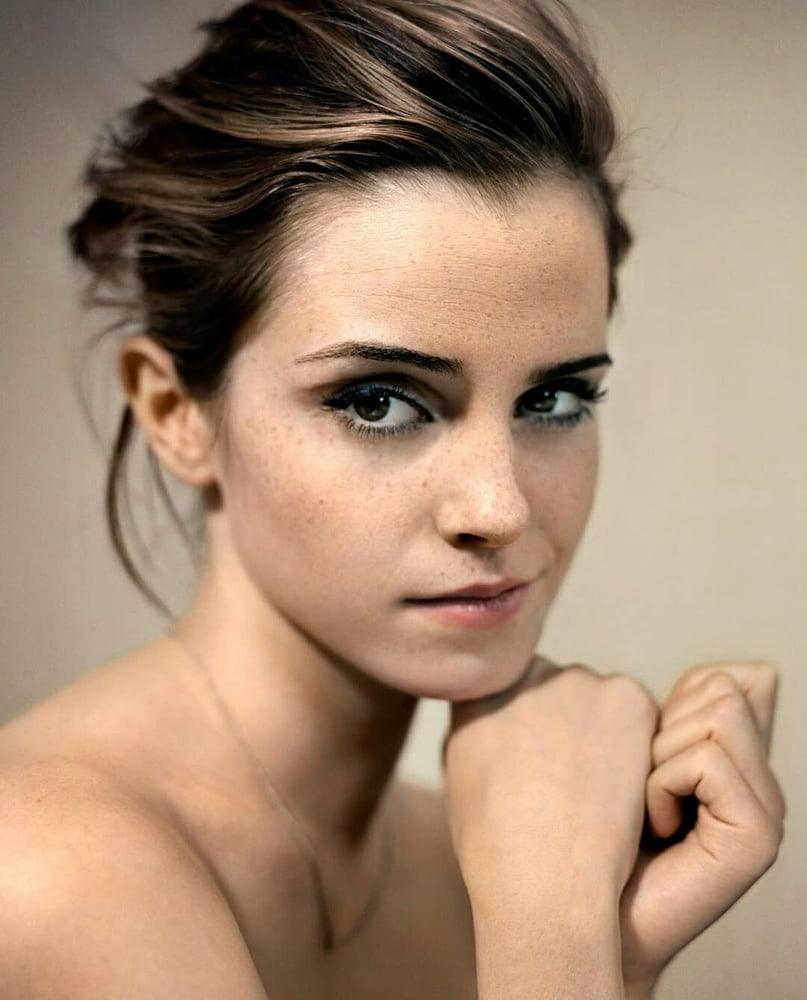 Emma watson
 #89686387