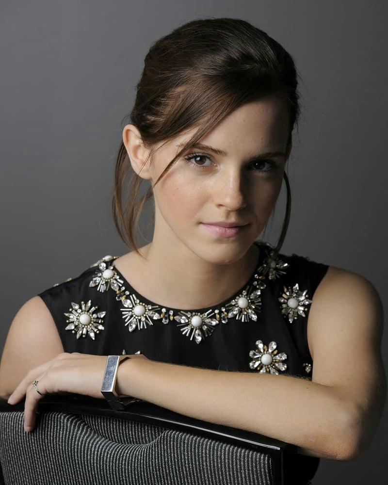 Emma watson
 #89686391