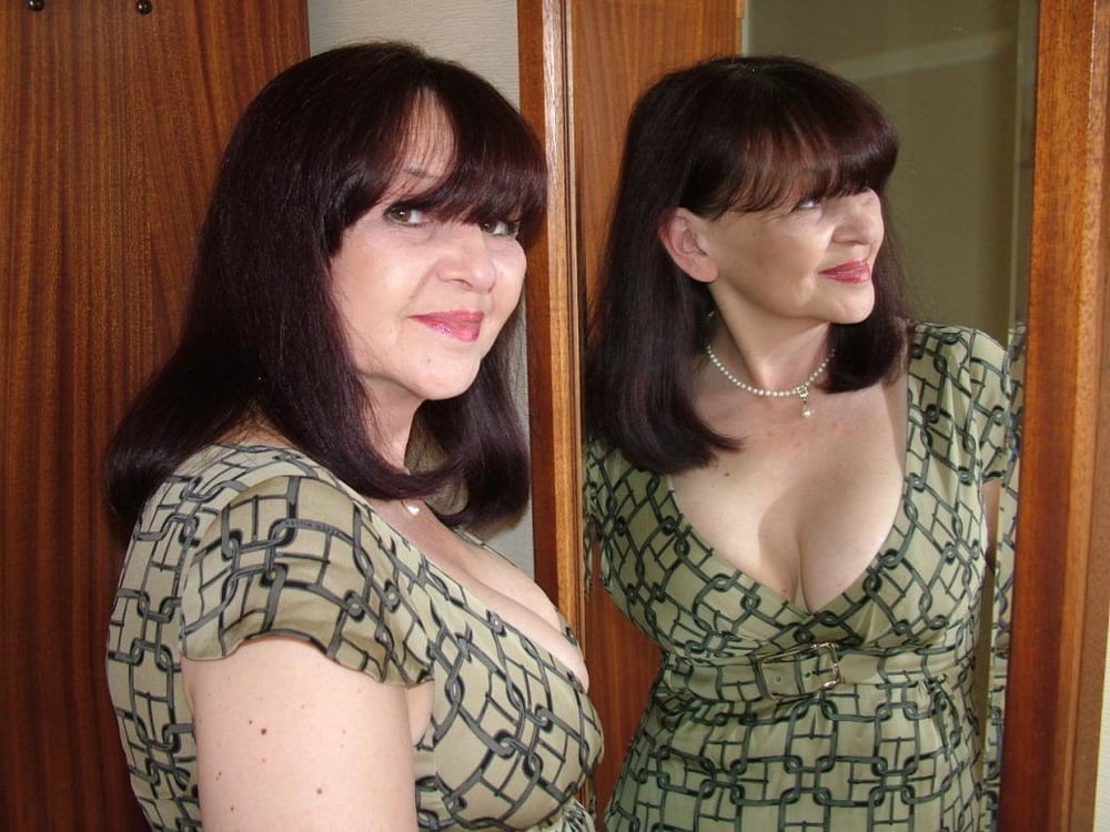 Mi mujer 10
 #106446401