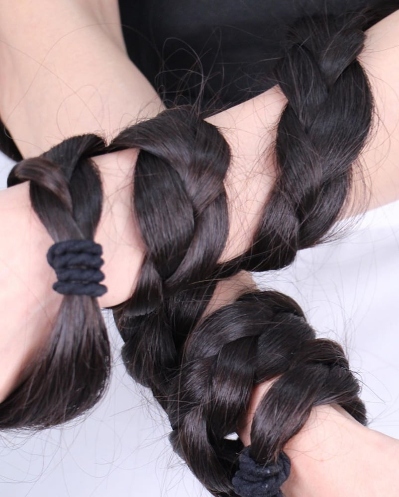 Asiatique cheveux très longs fille
 #95593036