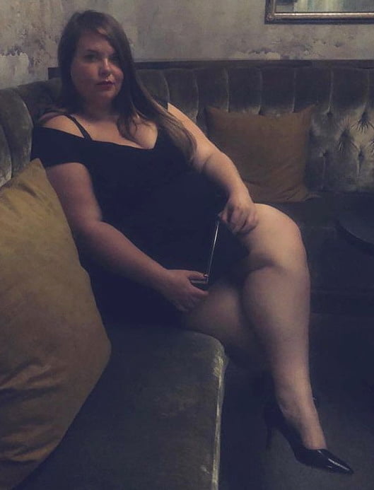 Full thighs in the mini 1497 #93721606