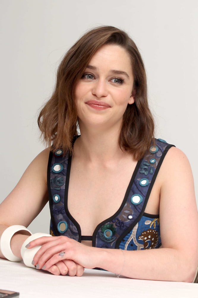 Emilia Clarke pulling lots of cute faces 3 #99660654