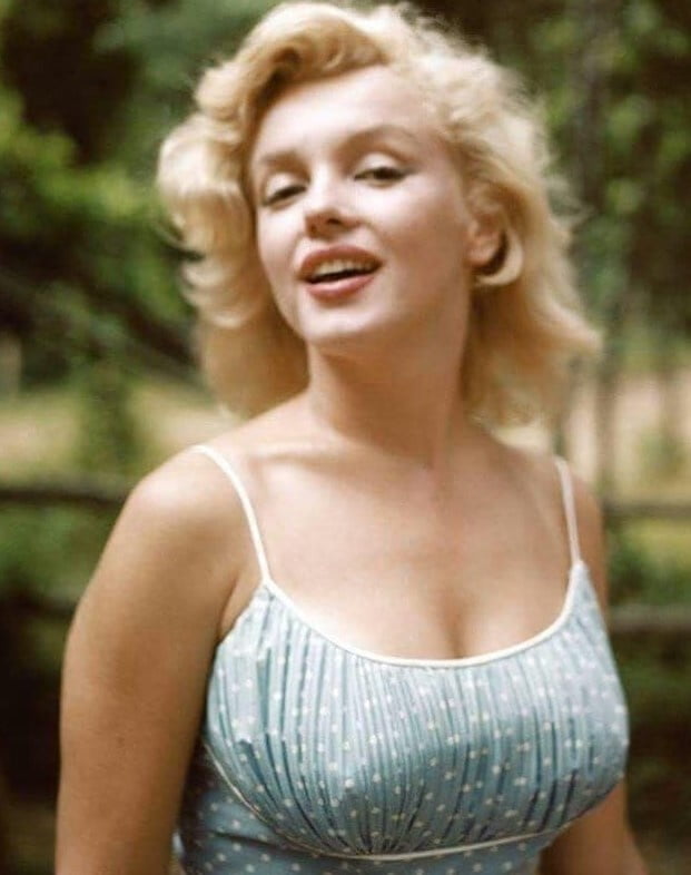 Marilyn Monroe photos
 #100898996