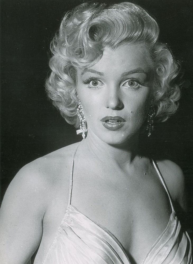 Marilyn Monroe photos
 #100899016