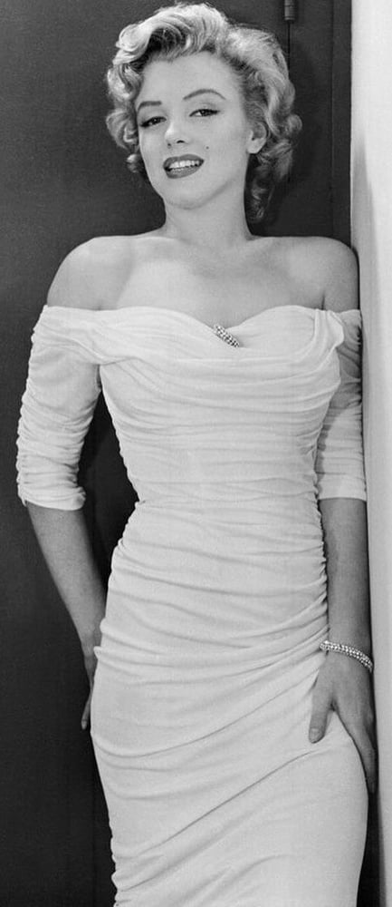 Marilyn Monroe photos
 #100899054