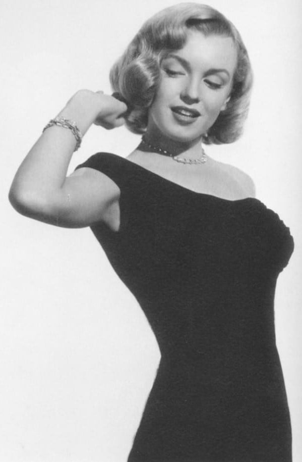 Marilyn Monroe photos
 #100899094