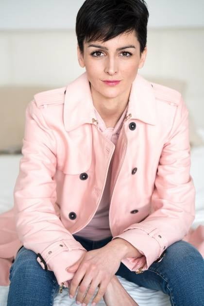 Varios modelos de best-ager impresionantemente sexy
 #104185874