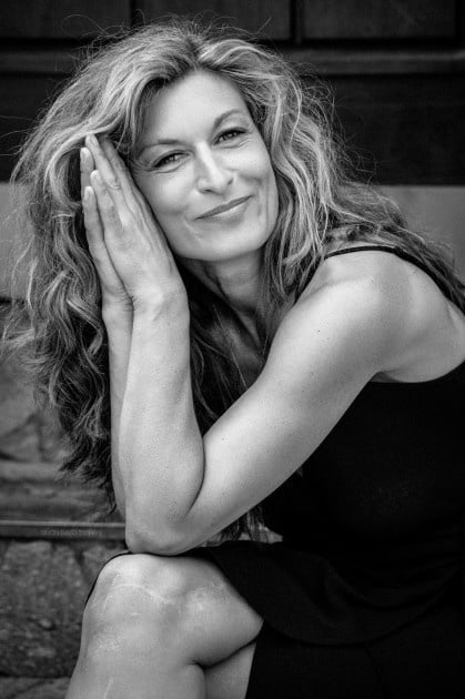 Varios modelos de best-ager impresionantemente sexy
 #104186035