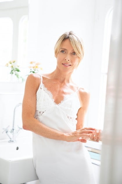 Varios modelos de best-ager impresionantemente sexy
 #104186041